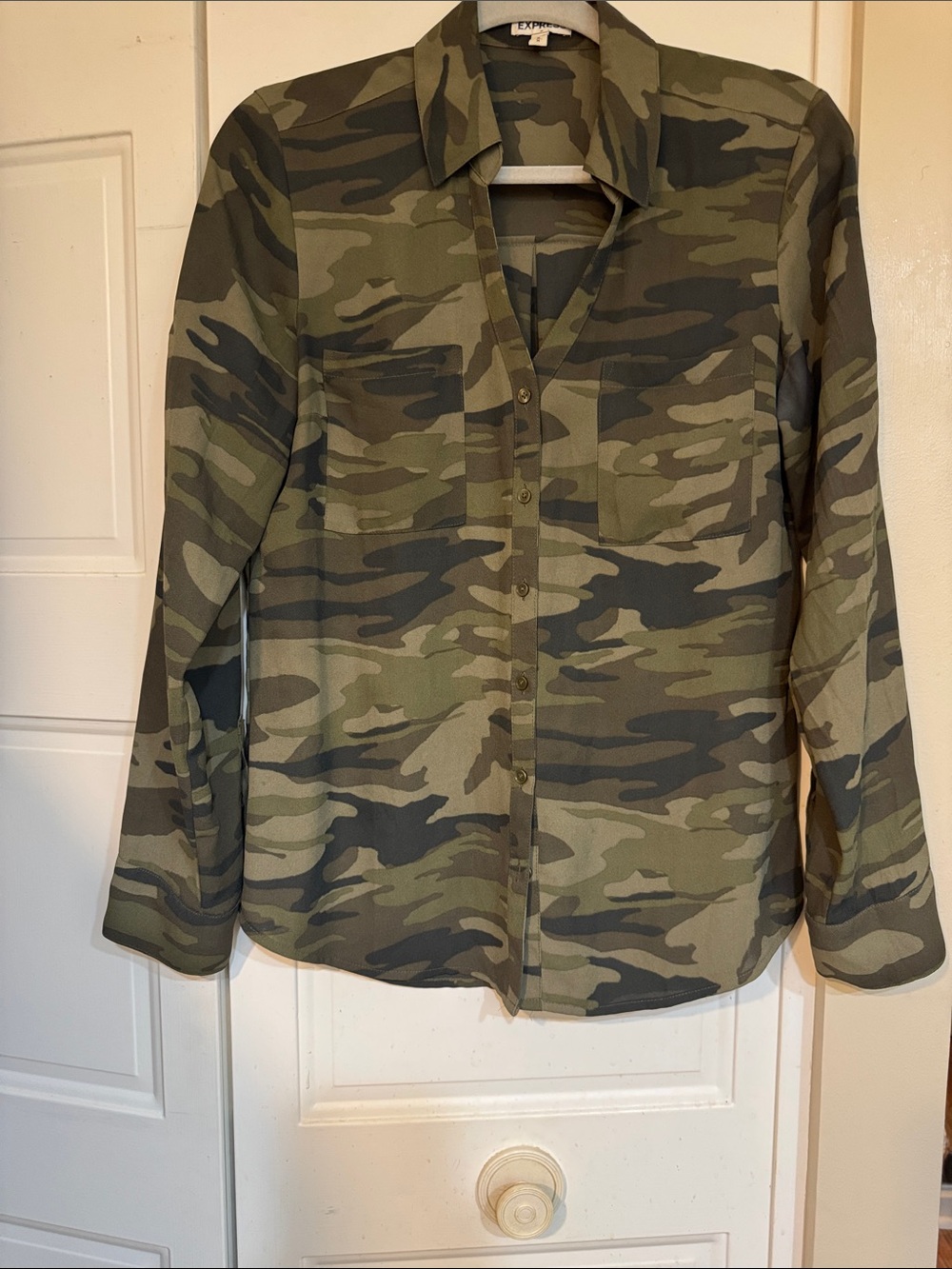 Women’s Express Camouflage Button-Up Shirt - Olive Camo